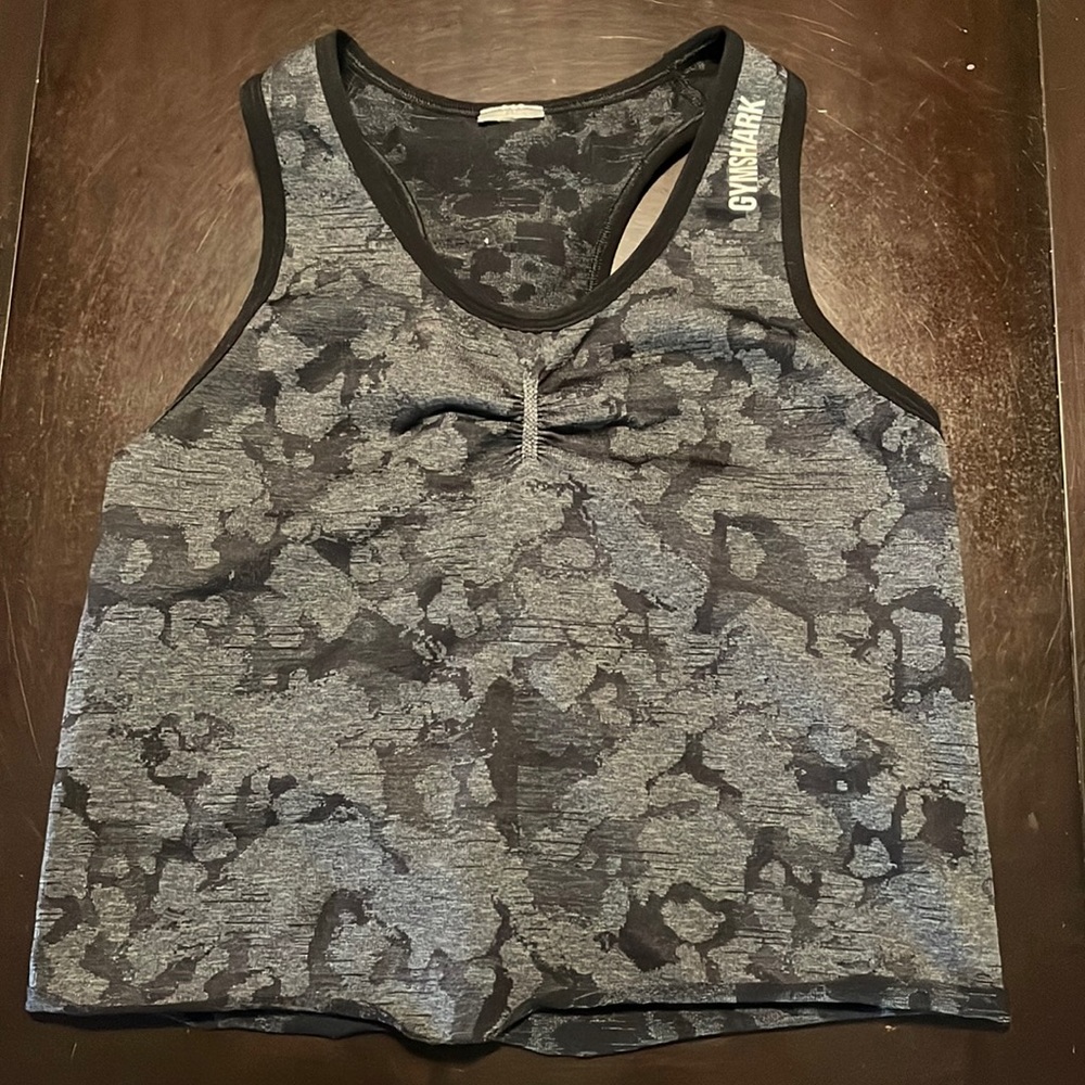 MEDIUM Gymshark Cropped Racerback Top / great condition